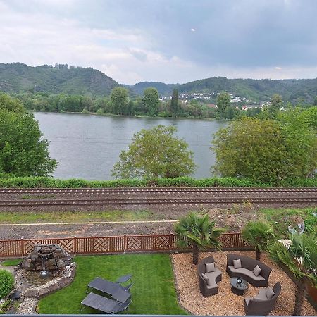 Ferienwohnung Rhens Am Rhein Esterno foto